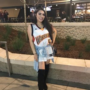 Meet your Posher, Monique